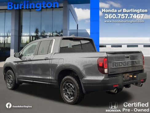 Used 2025 Honda Ridgeline RTL+ image 4