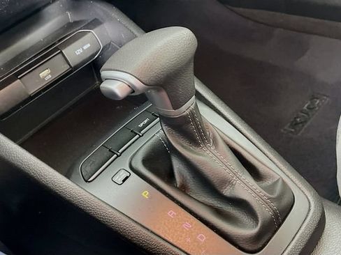 Used 2023 Kia Rio S FWD image 17