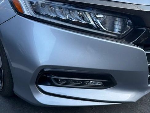 Used 2019 Honda Accord Sport image 8