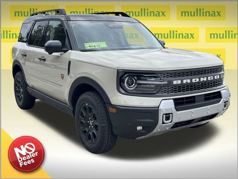 New 2025 Ford Bronco Sport Badlands w/ Badlands Tech Package AWD/4WD image 1