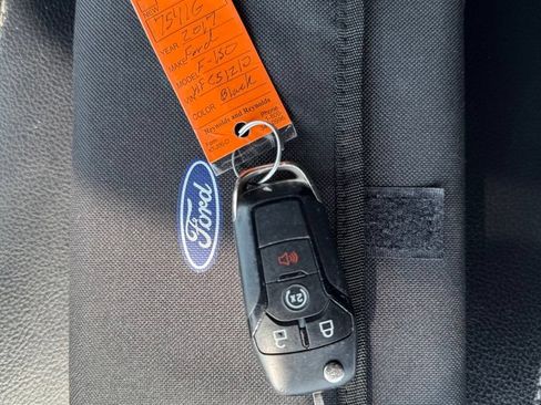 Used 2017 Ford F150 XLT w/ Equipment Group 302A Luxury AWD/4WD image 33