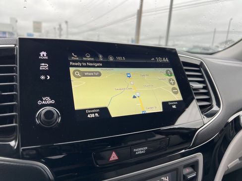 Used 2019 Honda Pilot Touring image 13