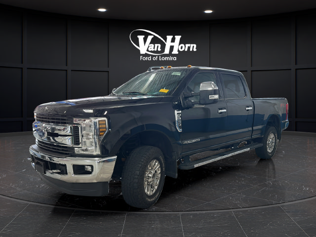 Used 2019 Ford F250 XLT w/ XLT Premium Package AWD/4WD image 3