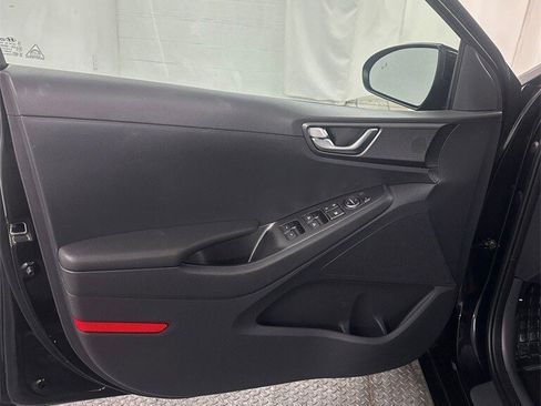 Used 2020 Hyundai Ioniq SEL image 8