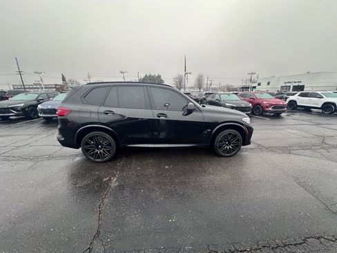 Used 2021 BMW X5 M w/ Competition Package image 6