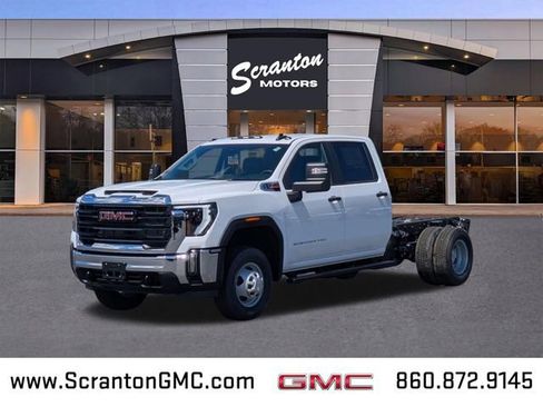 New 2026 GMC Sierra 3500 Pro w/ Fleet Convenience Package AWD/4WD image 1