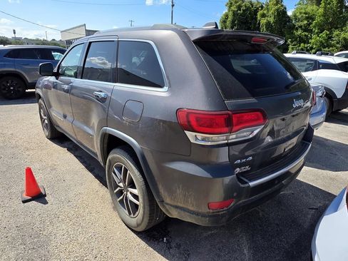 Used 2020 Jeep Grand Cherokee Limited AWD/4WD image 3