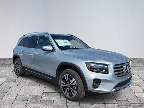 New 2026 Mercedes-Benz GLB 250 image 1