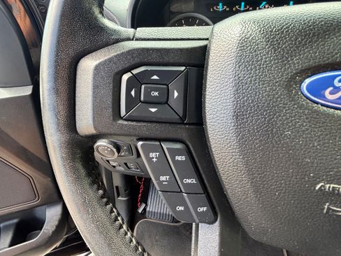 Used 2018 Ford F150 XLT w/ Equipment Group 302A Luxury AWD/4WD image 22