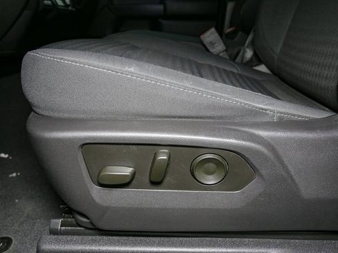 Used 2024 Chevrolet Silverado 1500 Custom image 33