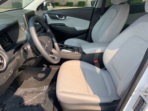 Certified 2023 Hyundai Kona SE w/ Cargo Package FWD image 12