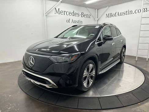 New 2026 Mercedes-Benz EQE 320 4MATIC SUV image 3