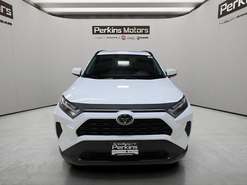 Used 2025 Toyota RAV4 XLE w/ Convenience Package AWD/4WD image 8