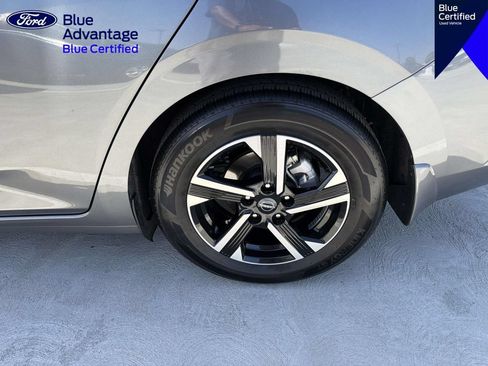 Used 2025 Nissan Sentra SV w/ All-Weather Package FWD image 23