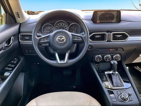 Used 2017 MAZDA CX-5 Sport image 5