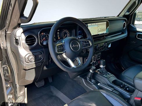 New 2025 Jeep Wrangler Sahara image 7