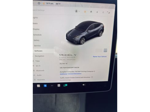 Used 2023 Tesla Model Y Long Range AWD/4WD image 24