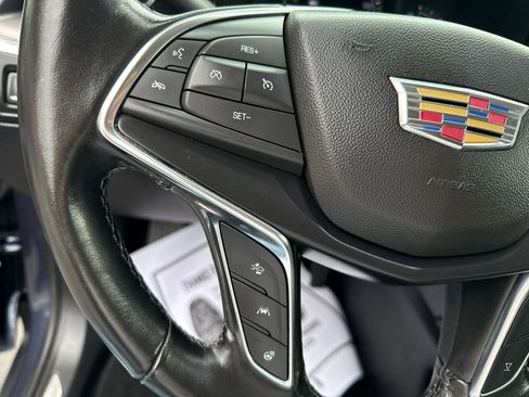 Used 2019 Cadillac XT5 Luxury AWD/4WD image 14