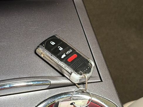 Used 2015 Acura RDX FWD w/ Technology Package image 32