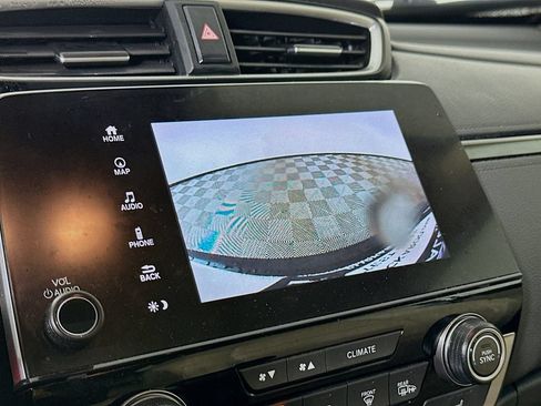 Used 2018 Honda CR-V Touring image 23