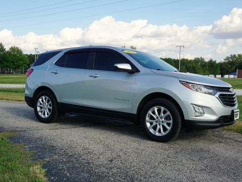 Used 2021 Chevrolet Equinox LT image 5