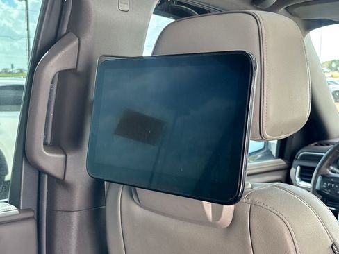 Used 2021 GMC Yukon SLT w/ SLT Luxury Plus Package image 30