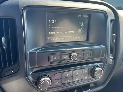 Used 2017 Chevrolet Silverado 1500 W/T w/ WT Convenience Package AWD/4WD image 12