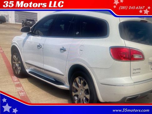 Used 2016 Buick Enclave Leather FWD image 1