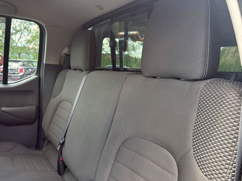 Used 2019 Nissan Frontier PRO-4X AWD/4WD image 9
