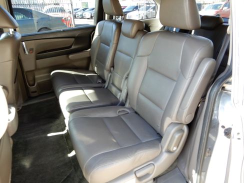 Used 2016 Honda Odyssey EX-L image 10