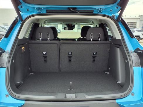New 2026 Chevrolet TrailBlazer LT w/ Convenience Package FWD image 9