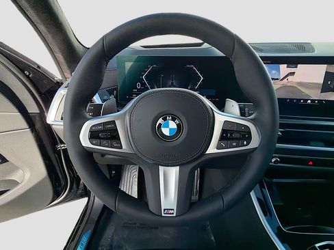 New 2026 BMW X5 xDrive40i w/ M Sport Package AWD/4WD image 38