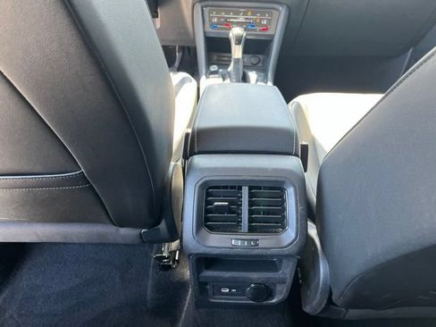 Used 2023 Volkswagen Tiguan SE FWD image 14