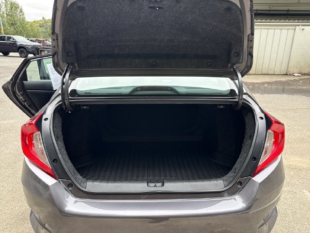 Used 2018 Honda Civic EX image 12