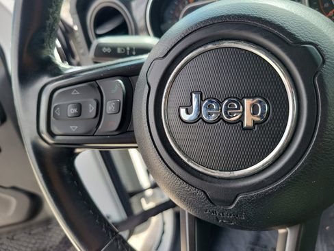 Certified 2020 Jeep Wrangler Unlimited Sport image 23