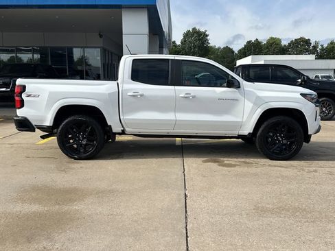 New 2025 Chevrolet Colorado Z71 w/ Technology Package image 2