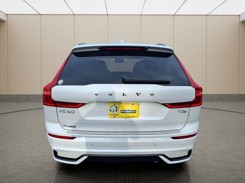 Used 2025 Volvo XC60 T8 Ultra w/ Protection Package Premier image 22