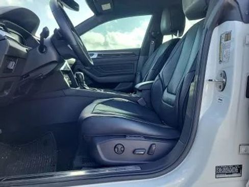 Used 2023 Volkswagen Arteon SEL Premium AWD/4WD image 4