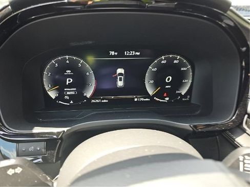 Used 2023 INFINITI QX60 Sensory w/ Cargo Package AWD/4WD image 8
