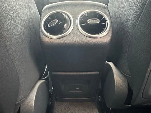 Certified 2022 Mercedes-Benz CLA 250 4MATIC image 19