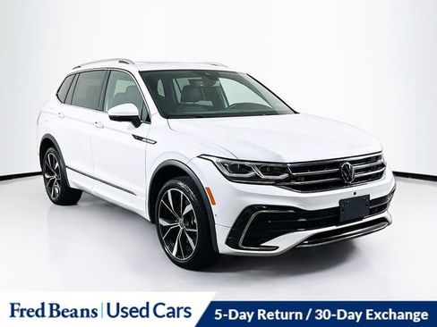 Used 2024 Volkswagen Tiguan SEL R-Line AWD/4WD image 1