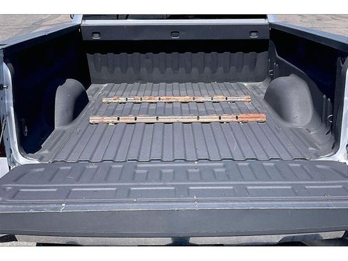 Used 2015 Chevrolet Silverado 2500 LT AWD/4WD image 11