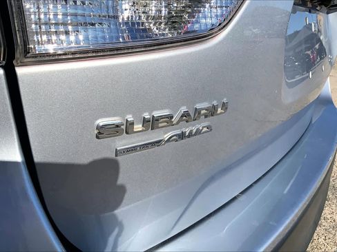 Used 2022 Subaru Forester Premium image 30