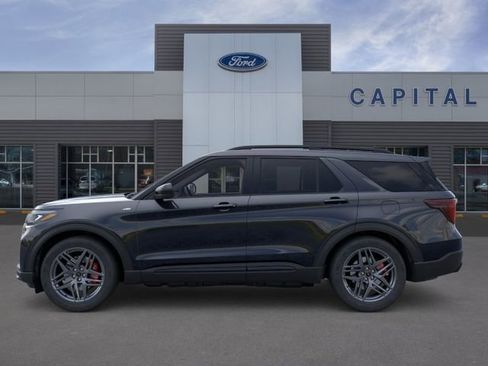New 2026 Ford Explorer ST-Line w/ ST-Line Street Pack AWD/4WD image 3