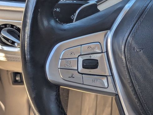 Used 2018 BMW 740e xDrive w/ Driver Assistance Package image 17