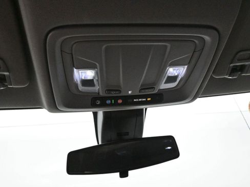 Used 2022 Chevrolet Silverado 1500 Custom w/ Safety Confidence Package image 26