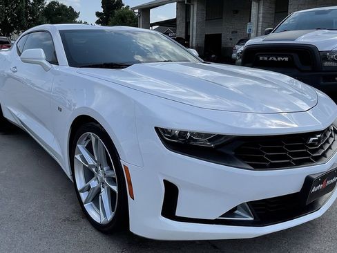 Used 2019 Chevrolet Camaro LT w/ RS Package image 3