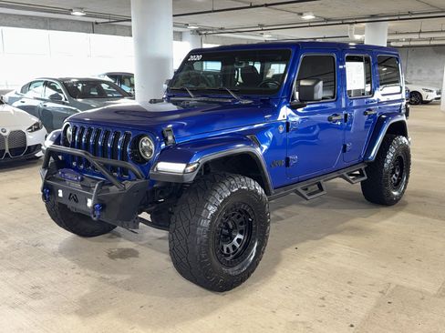 Used 2020 Jeep Wrangler Unlimited Sahara w/ Uconnect 4C Nav & Sound Group AWD/4WD image 4