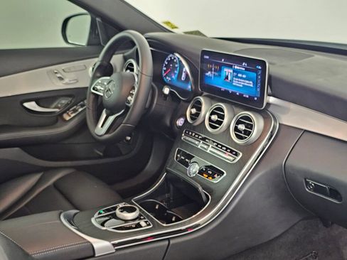 Used 2021 Mercedes-Benz C 300 4MATIC Sedan image 37