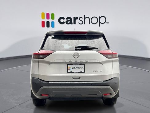 Used 2023 Nissan Rogue SV AWD/4WD image 4